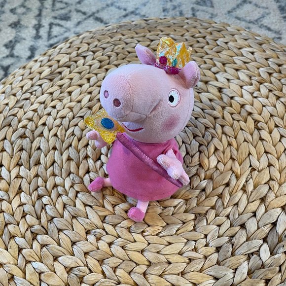 2015 TY Princess Peppa with Crown, Wand and Wings - Picture 3 of 11